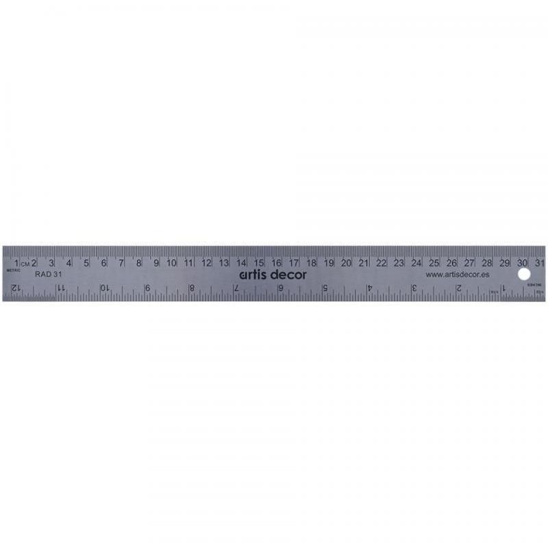 REGLA DE ACERO INOXIDABLE CON CORCHO ANTIDESLIZANTE DE 12” (30,4CM.)